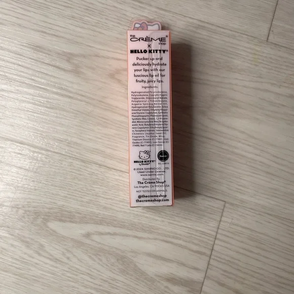 🩷 The Crème Shop x Hello Kitty Make Up Brushes And Lip Care Bundle Brand New 🩷 - Picture 6 of 13